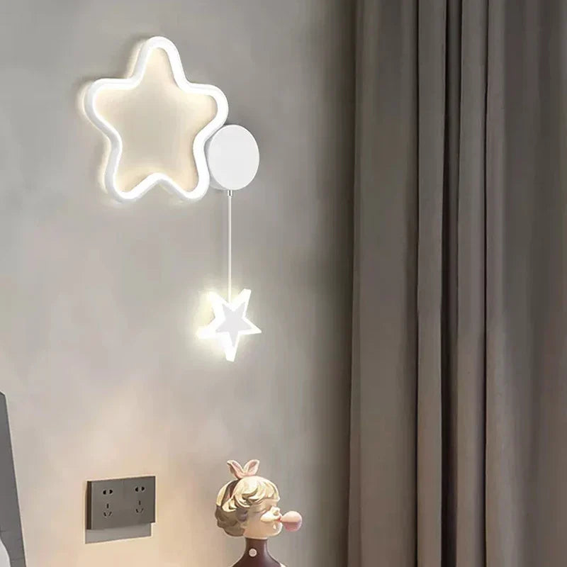 Children's Wall Lamp with Star and Cloud Motif – LED Night Light for Kids' Room