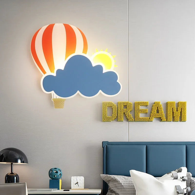 Children's Wall Light with Cloud and Hot Air Balloon Design – LED Night Light for Kids' Room