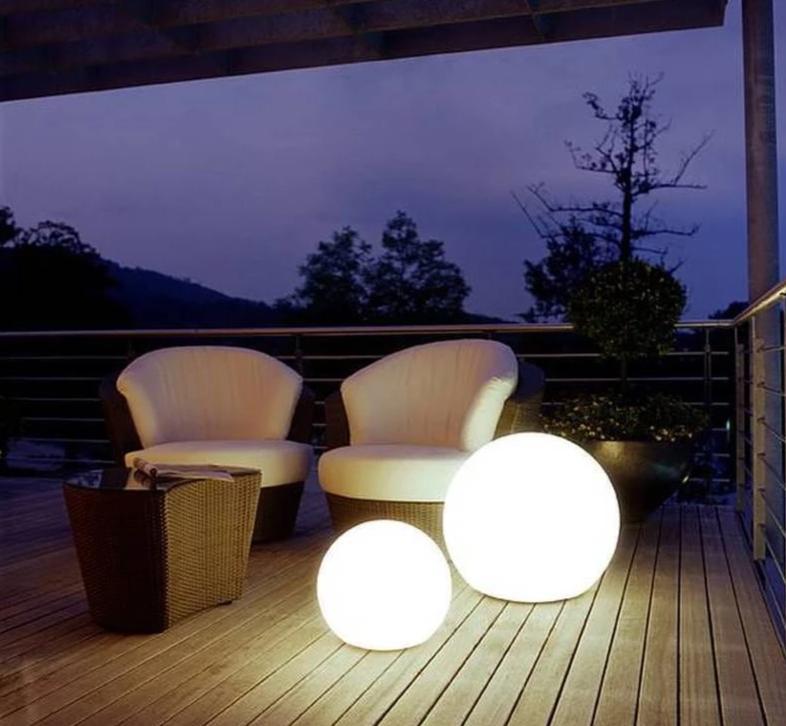 Modern LED Garden Light – Multifunctional, Weatherproof Outdoor Lamp for Terrace and Balcony