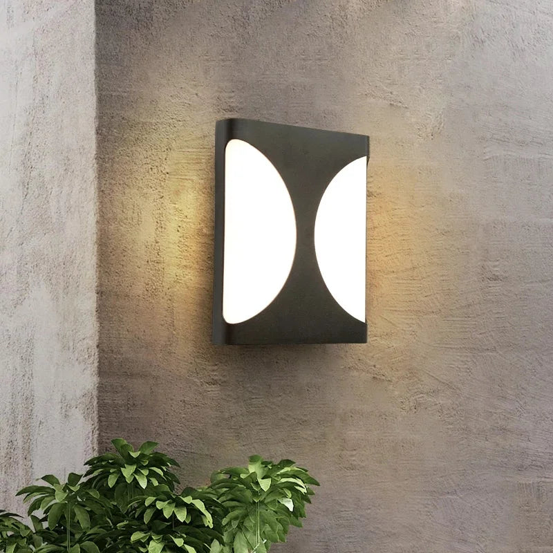 Waterproof LED Outdoor Wall Lights – Energy-Saving Wall Light for Outdoor Use