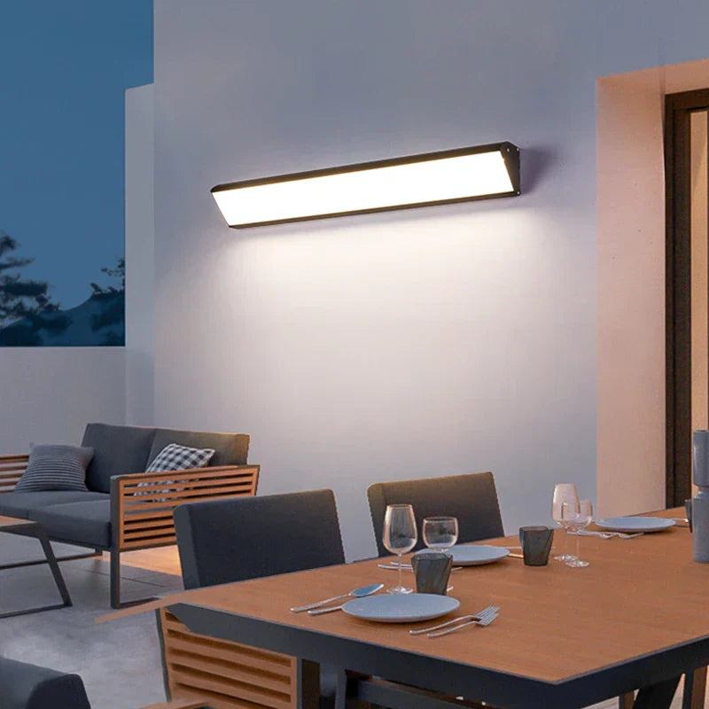 Waterproof LED Wall Light for Outdoor Areas – Modern Outdoor Lamp for Terrace & Garden