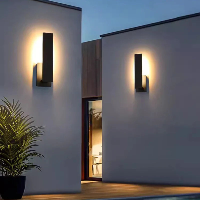 Minimalistic Waterproof LED Outdoor Wall Light for Modern Patios and Gardens