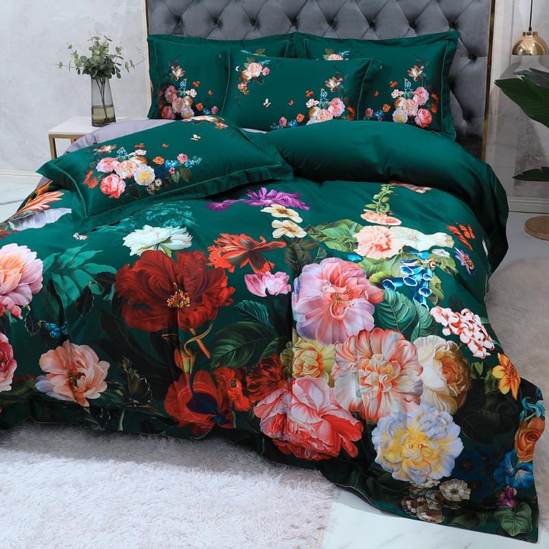 Elegant Silk Bedding with Floral Pattern – Luxurious Design for Your Bedroom Ambiance