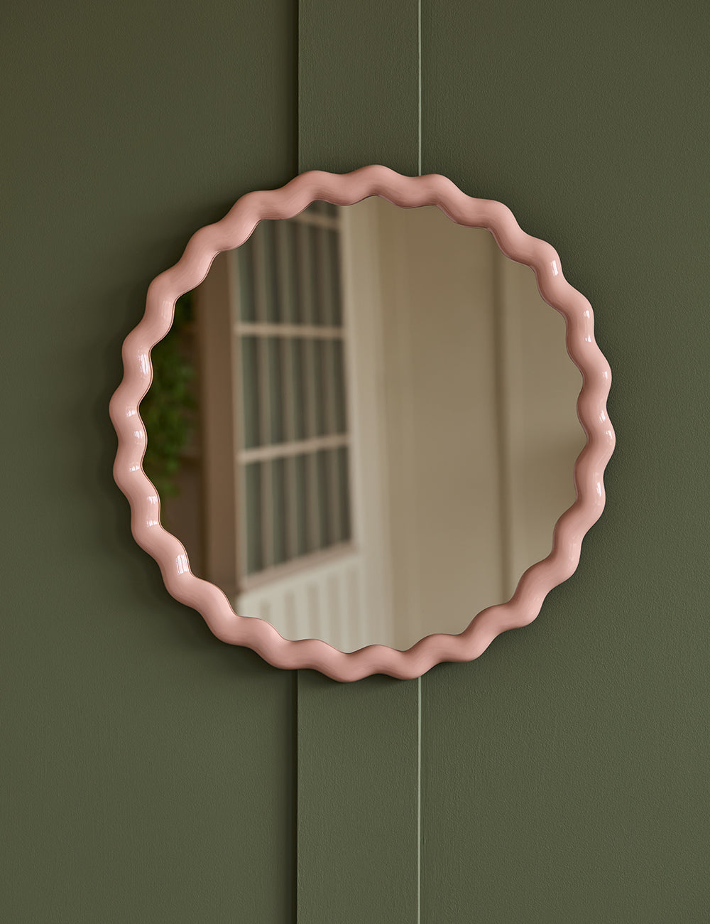 Round Pink Wavy Wall Mirror