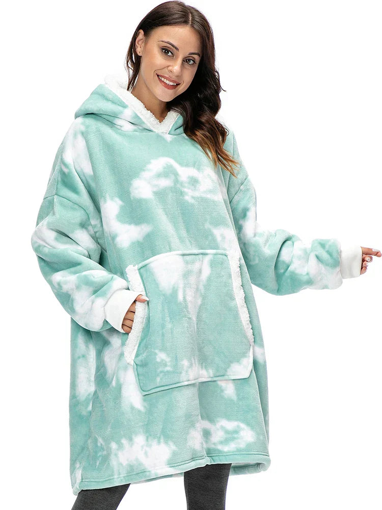 Cozy Fleece Blanket with Hood – Warming Hoodie for Home and Outdoor