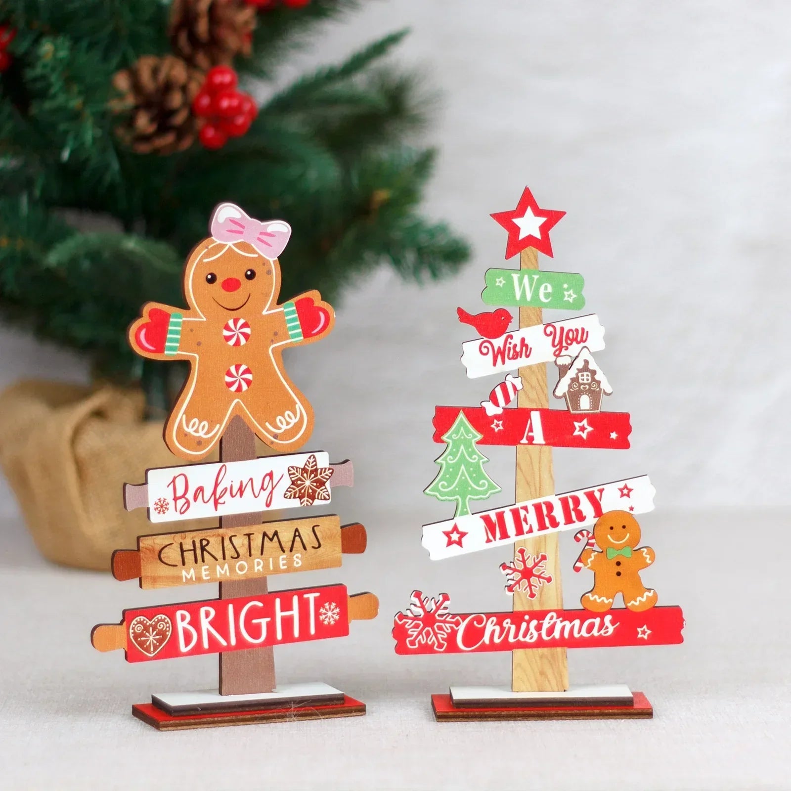 Christmas Decoration Gingerbread Man – Wooden Ornament for Festive Decor