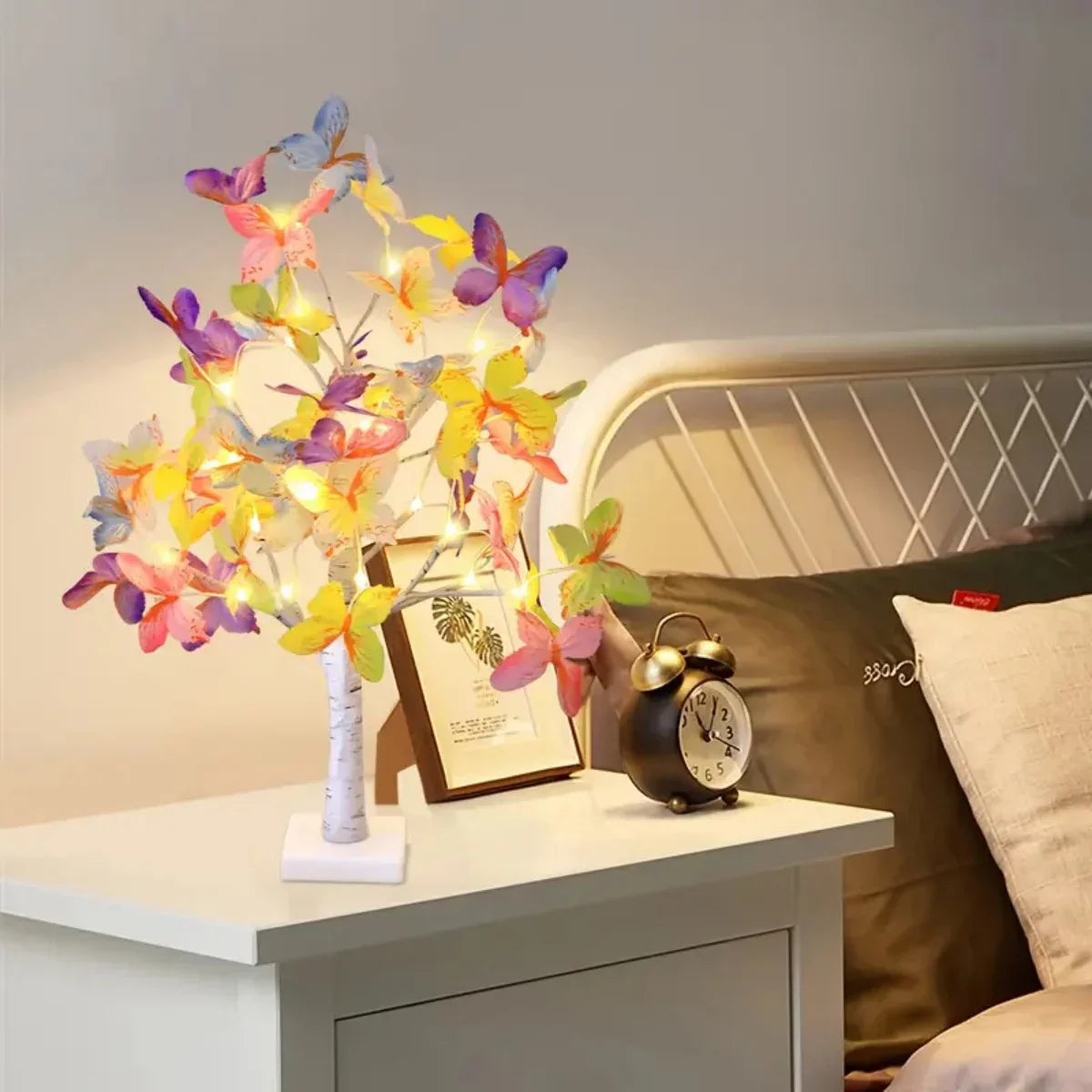 Birch Tree Table Lamp with LED Lighting - Colourful Decorative Tree Lamp for Living Room, Bedroom & Festive Decoration