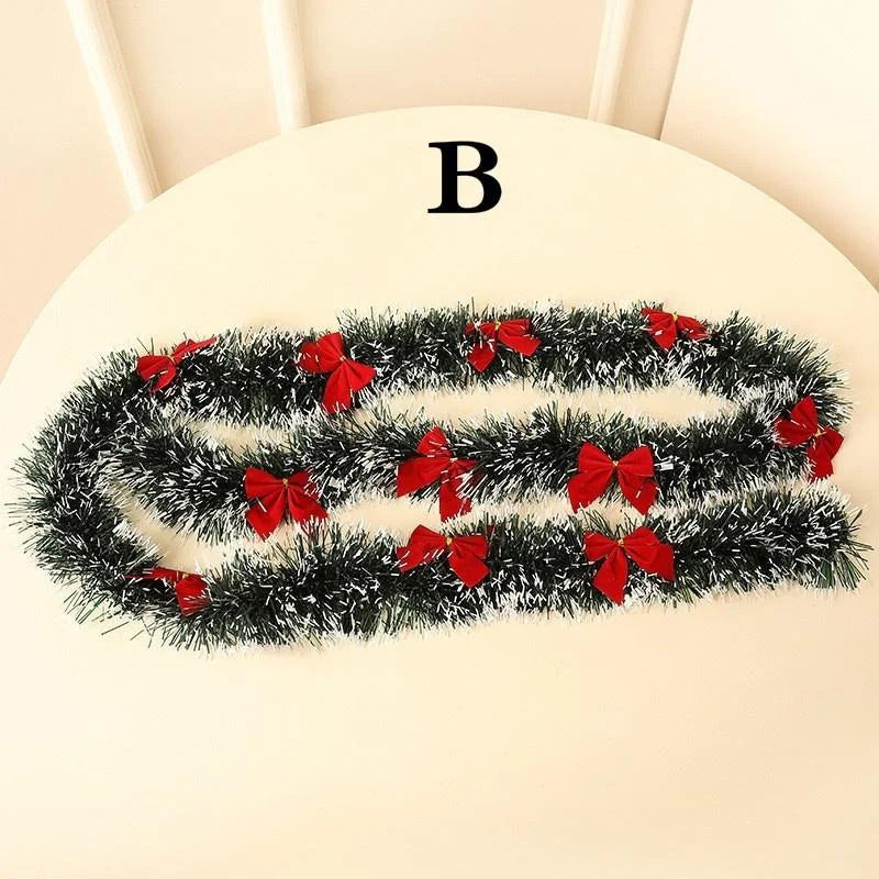 Christmas Garland – Snow-Flocked Decoration for Indoor and Outdoor Decoration