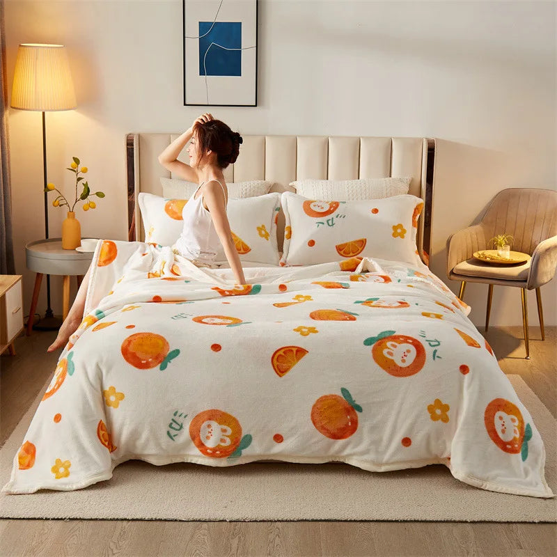 Fluffy Blanket with Floral Pattern – Warm, Soft Blanket for Cozy Moments on Sofa & Bed