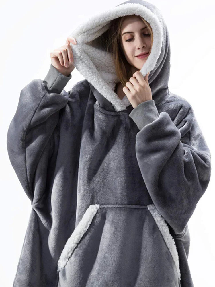 Cozy Fleece Blanket with Hood – Warming Hoodie for Home and Outdoor