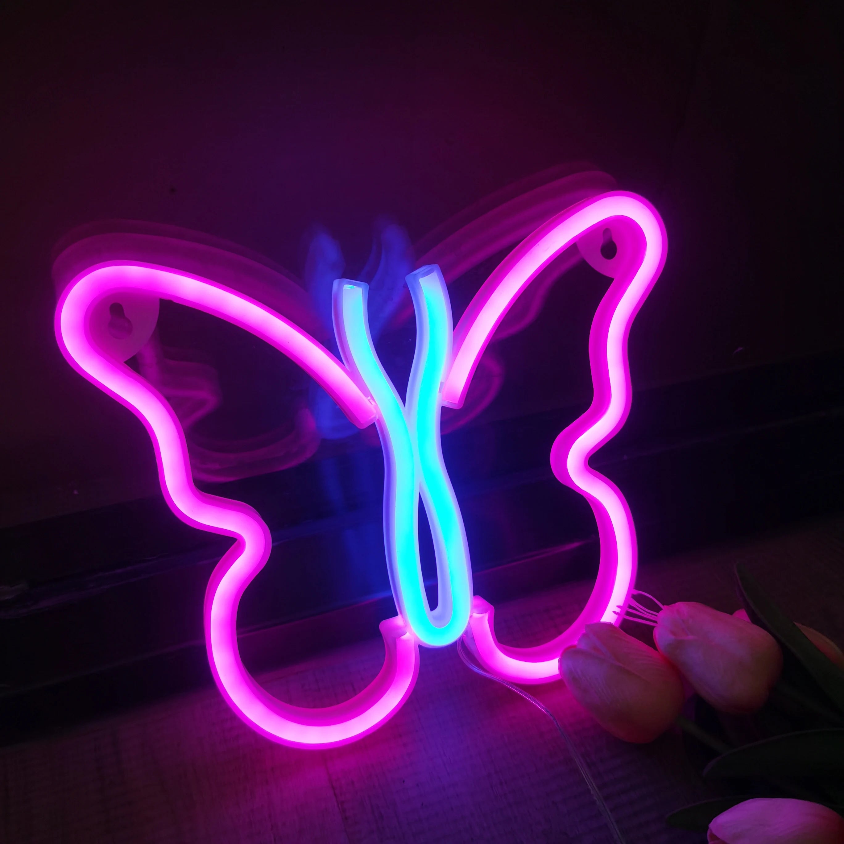 USB & Battery-Powered LED Neon Sign