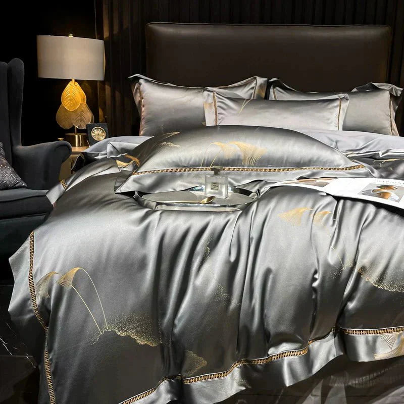 Luxurious Silver Gray Silk Bedding – Soft, Skin-Friendly, and Breathable for Restful Sleep