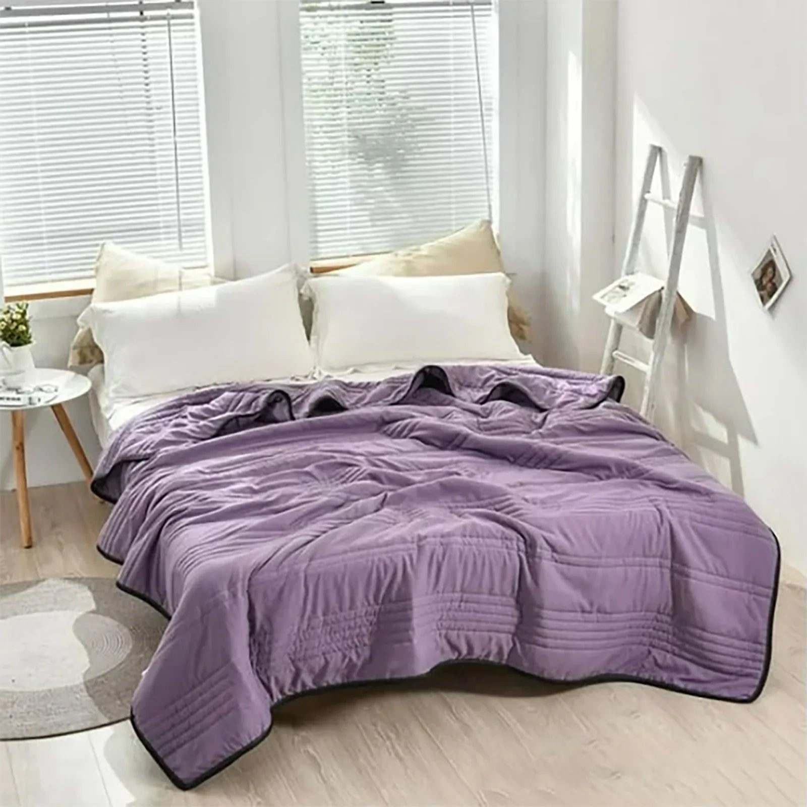 Lightweight & Breathable Weighted Cooling Blanket