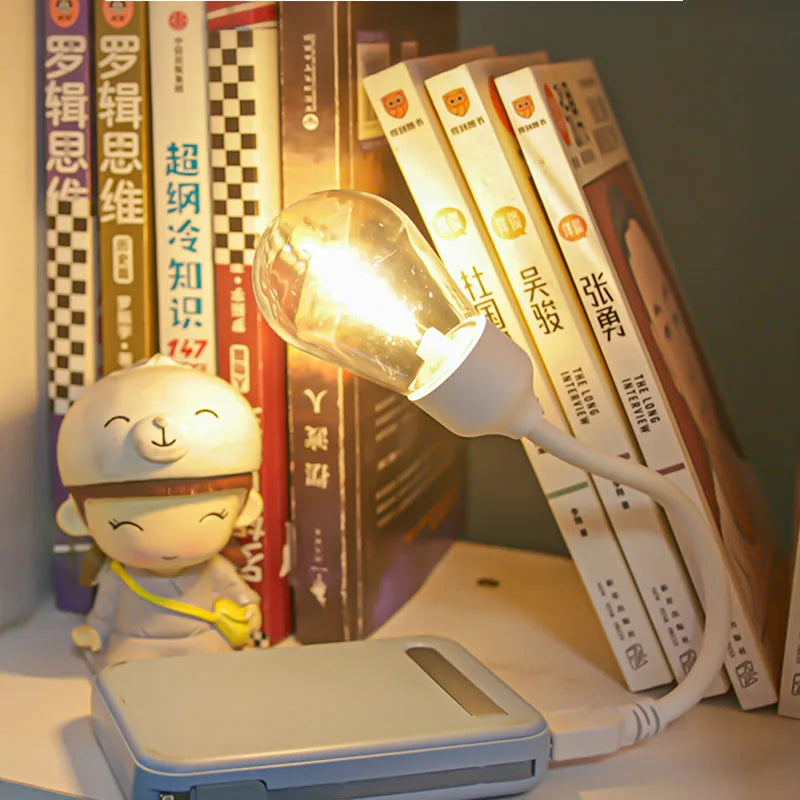 USB LED Rotating Night Light – Flexible Reading Light for On-the-Go