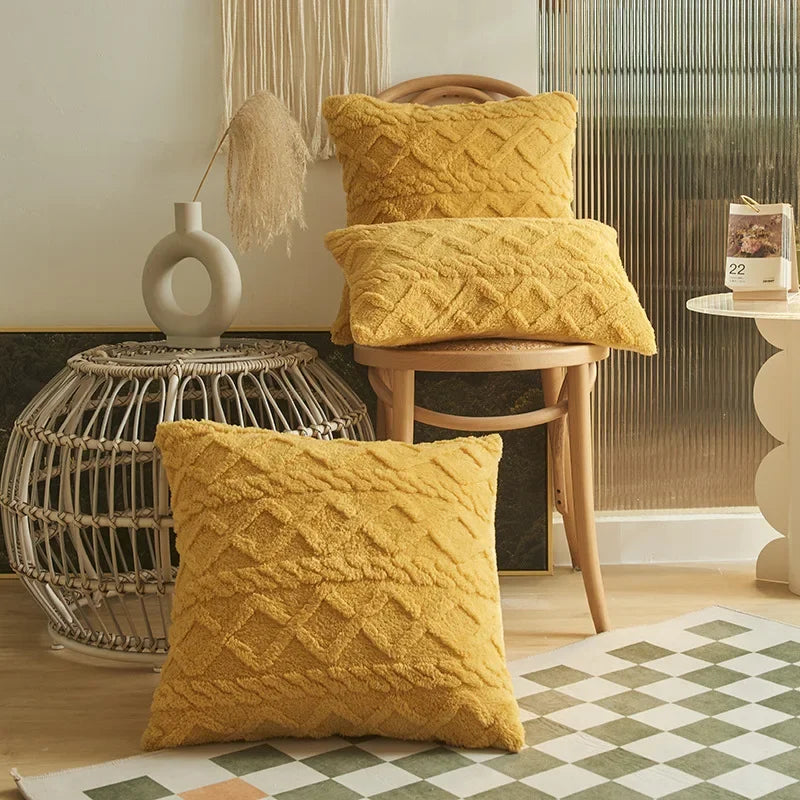 Soft Plush Pillow Cover with Geometric Pattern – Decorative Pillowcase for Sofa and Living Room