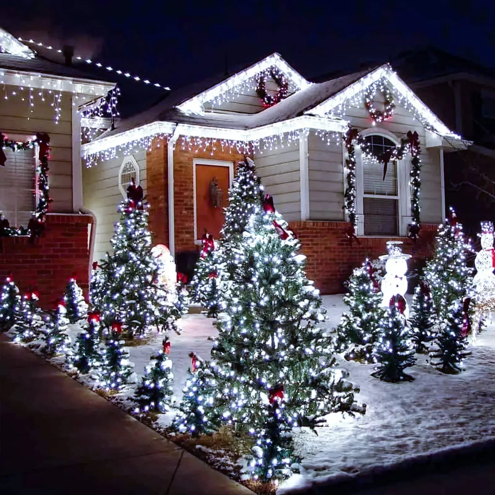 Solar-Powered 300 LED String Lights for Outdoors – Weatherproof Christmas Decoration