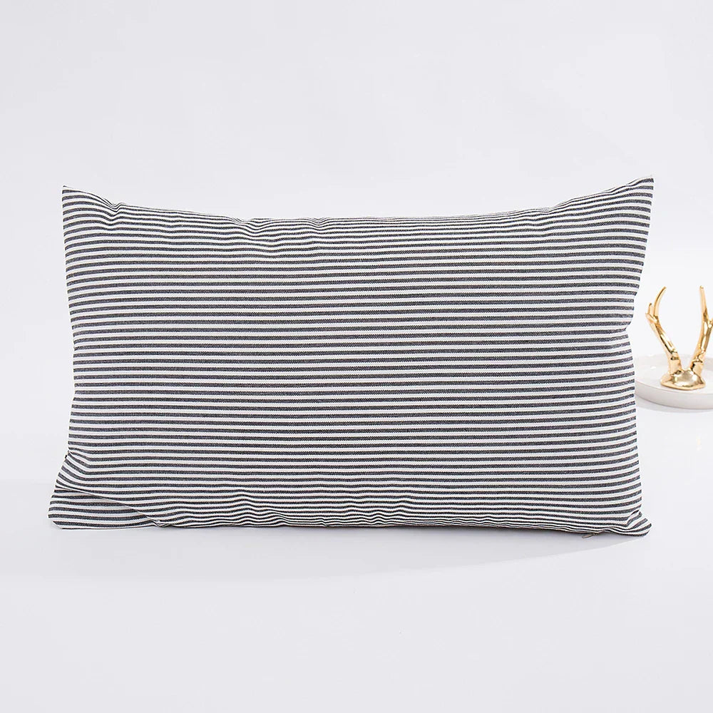 Elegant Cushion Cover for Living Room – Decorative Lumbar Pillow Case in Timeless Design