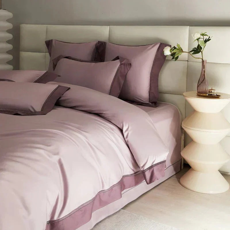 Luxurious Duvet Cover Set Made of Egyptian Cotton in Mauve for Ultimate Sleep Comfort