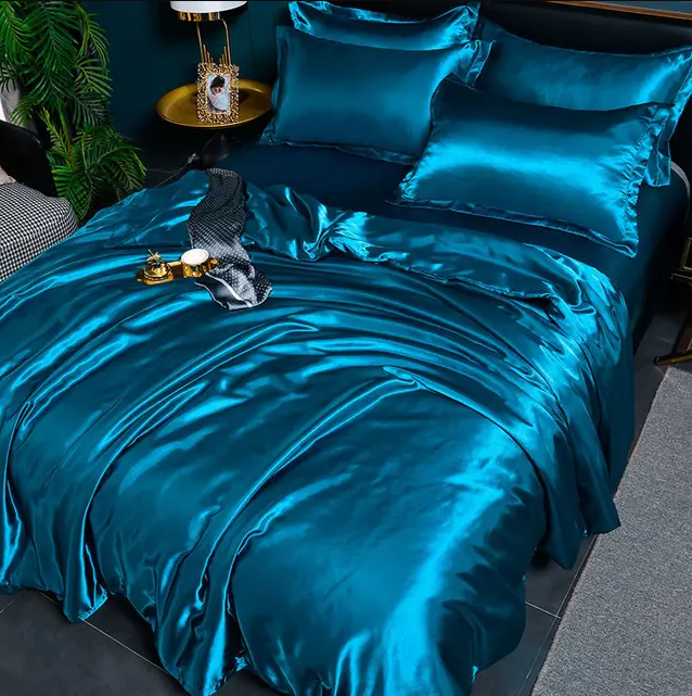 Silky Smooth Bedding Set