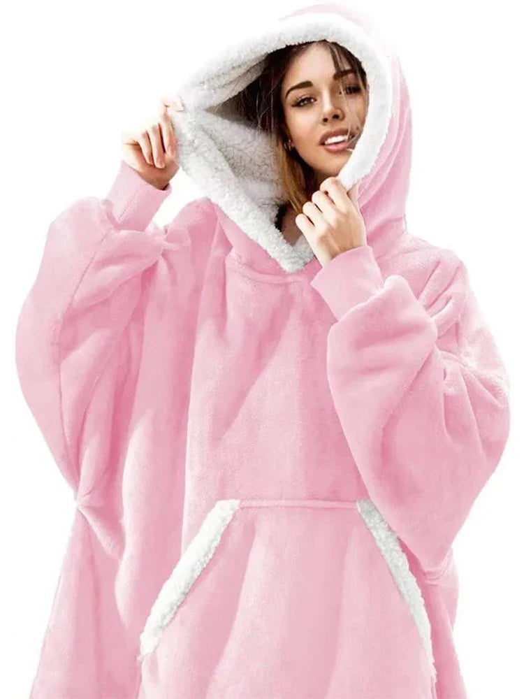 Cozy Fleece Blanket with Hood – Warming Hoodie for Home and Outdoor