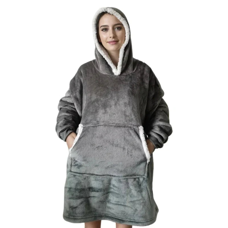 Warm Hooded Blanket with Large Pocket - Cozy Oversized Hoodie for Men and Women, Ideal for Cozy Evenings, Soft Fleece Material for Maximum Warmth and Comfort