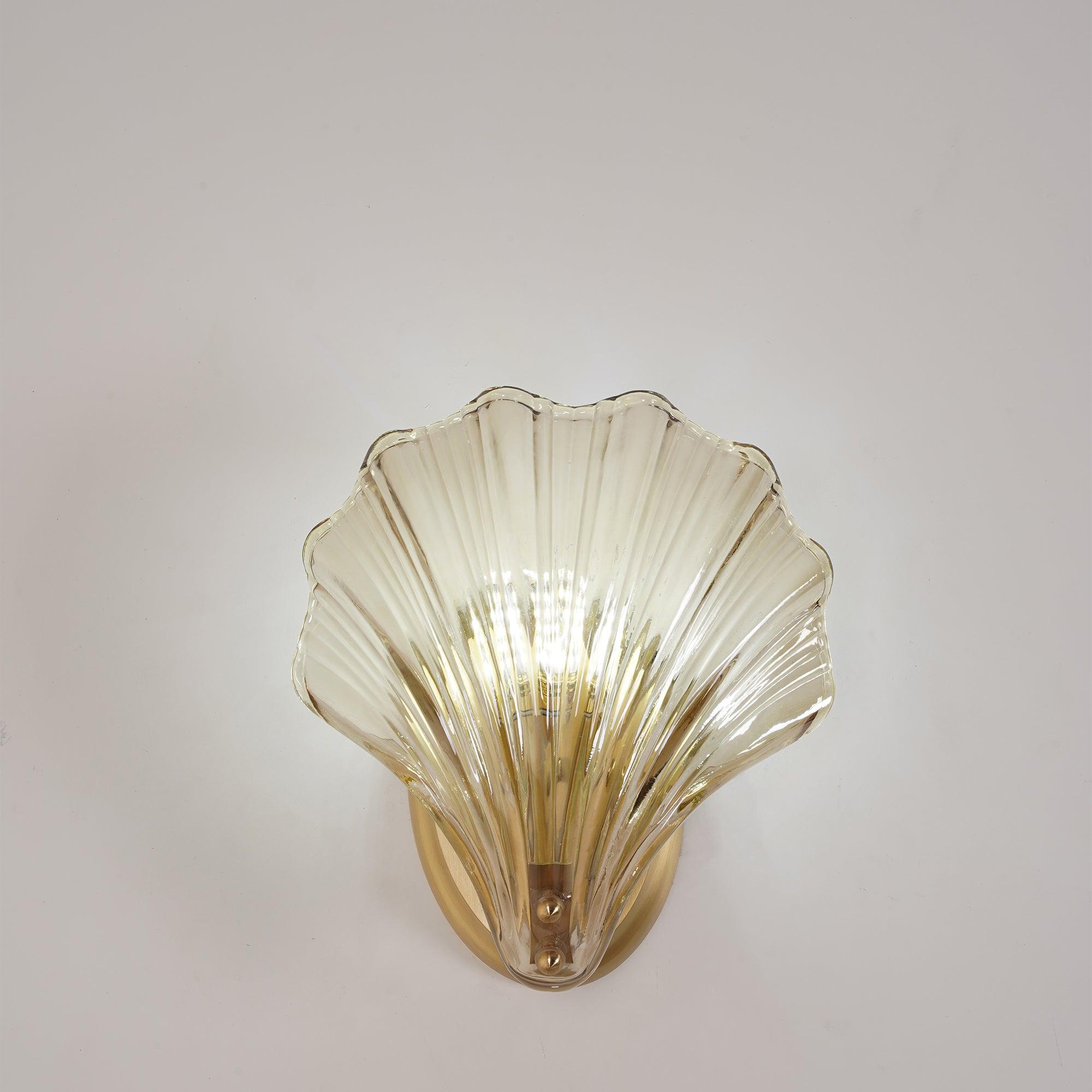 Shell Wall Light - Bring Maritime Elegance to Your Home