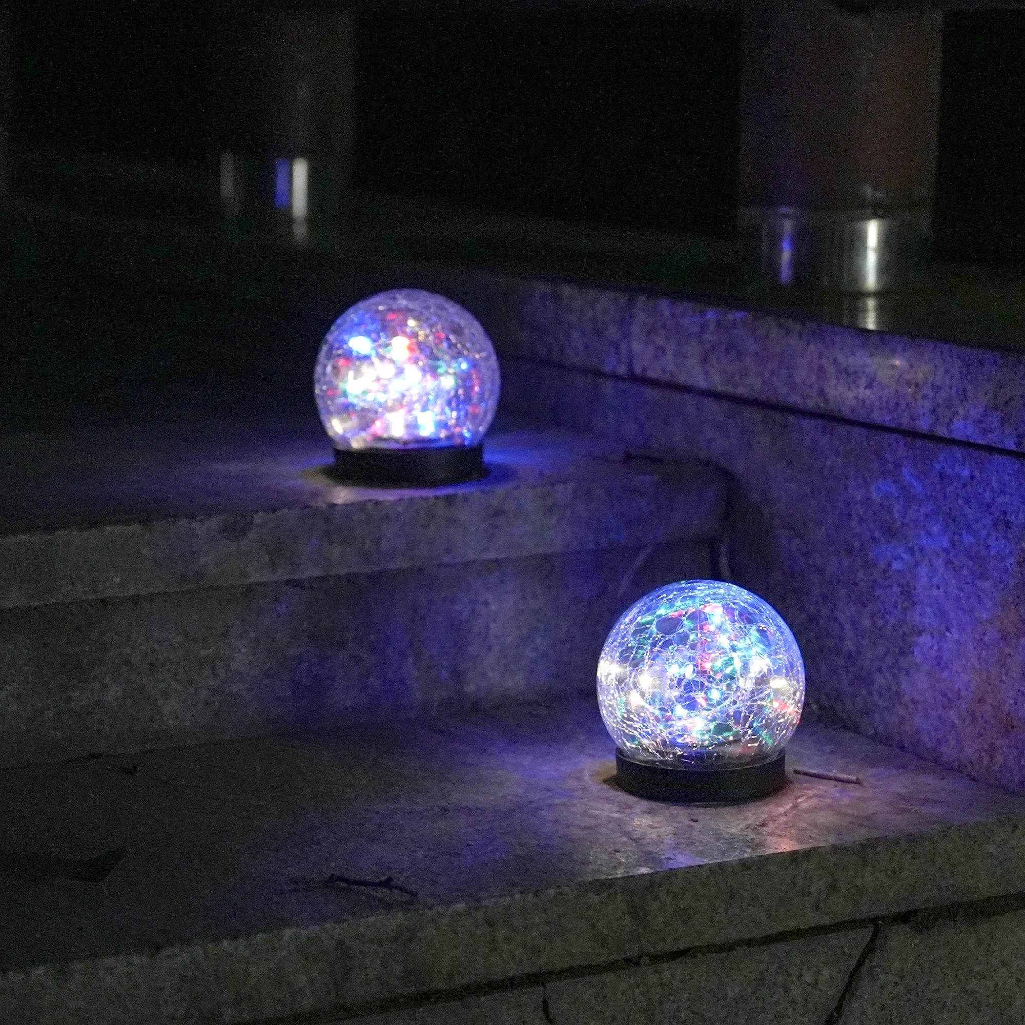 Solar LED Garden Light with Colour Change – Weatherproof, Energy-Saving & Decorative for Outdoor Use