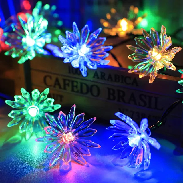 LED Peach Blossom Fairy Lights – Decorative Lighting for Indoor and Outdoor Use, Colourful Lights for Garden and Parties