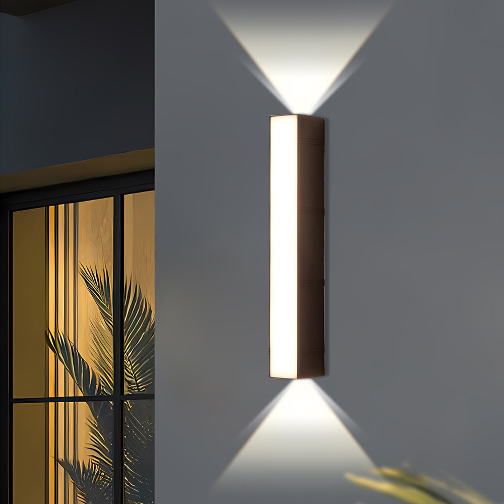 Minimalist Outdoor LED Wall Light