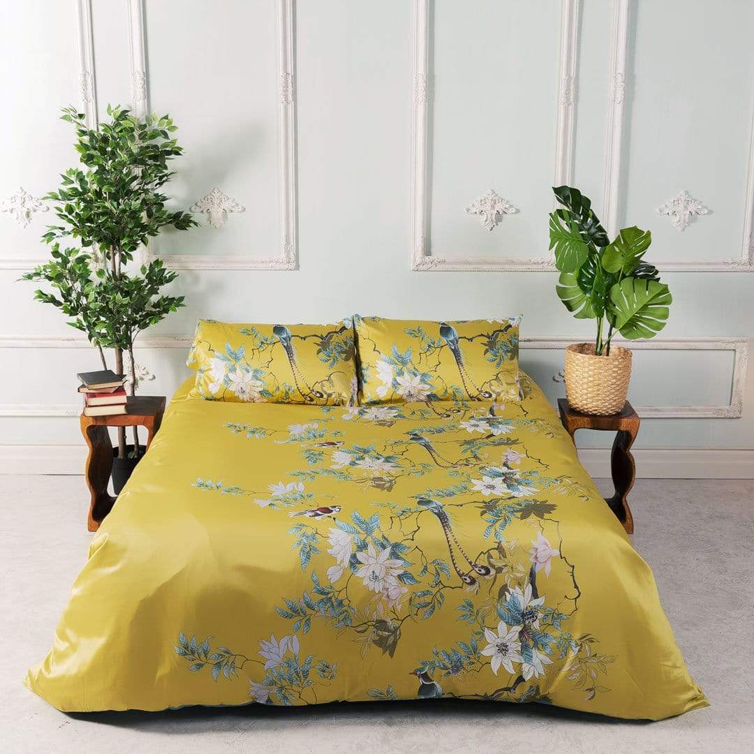 Luxurious Bedding Set Made of Egyptian Cotton with Elegant Floral Pattern for Royal Sleep Comfort