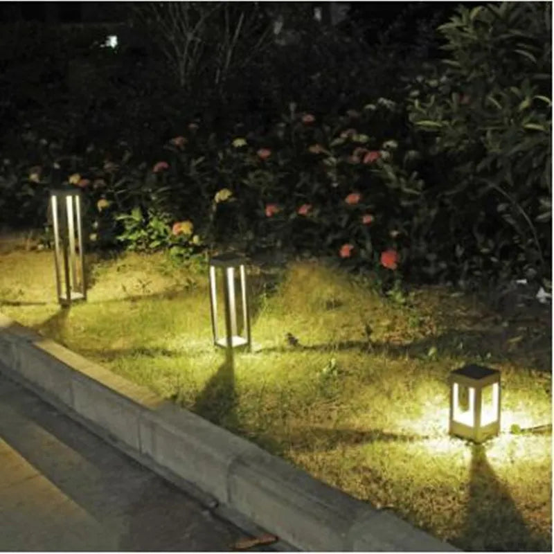 Modern Garden Solar Light – Energy-Efficient Beacon for Outdoor Use