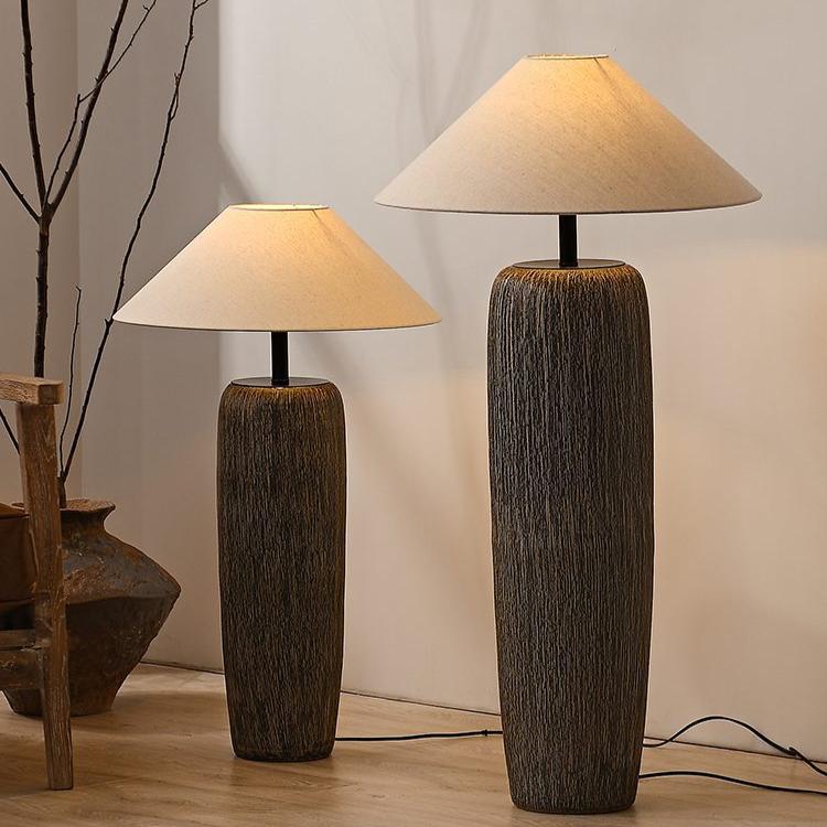 Vintage Floor Lamp Made of Reclaimed Wood – Rustic Lighting for Living Spaces