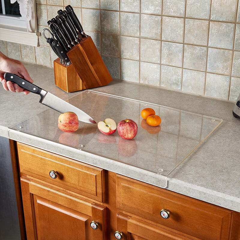 Transparent, durable, and hygienic cutting board for the kitchen – Scratch-resistant and easy to clean