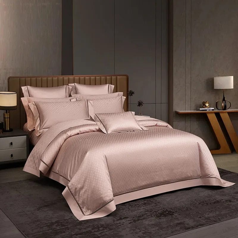 Luxurious Bedding Set in Rose with Silk Shine – Elegant Design for Ultimate Sleep Comfort