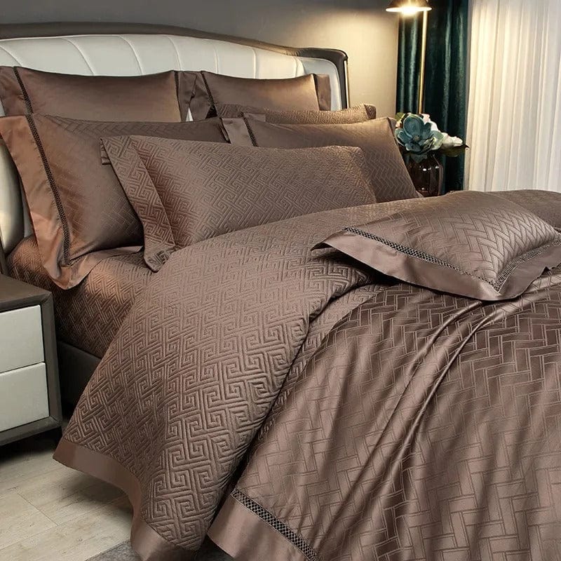 Luxurious Bed Linen Set Made from Egyptian Cotton in Brown – Elegant Design for Ultimate Sleep Comfort