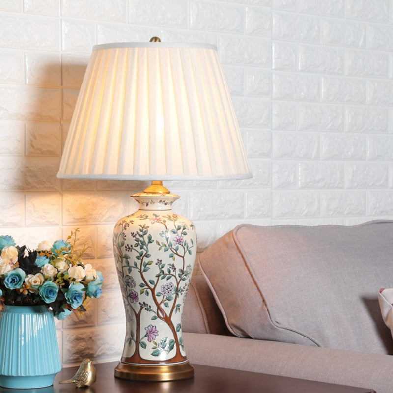 Classic Ceramic Table Lamp – Elegant Lighting for Living Room and Bedroom