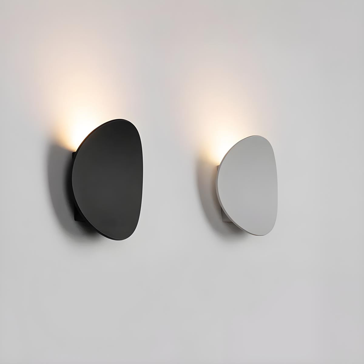 Elegant LED Wall Light – Stylish Lighting for a Warm Atmosphere