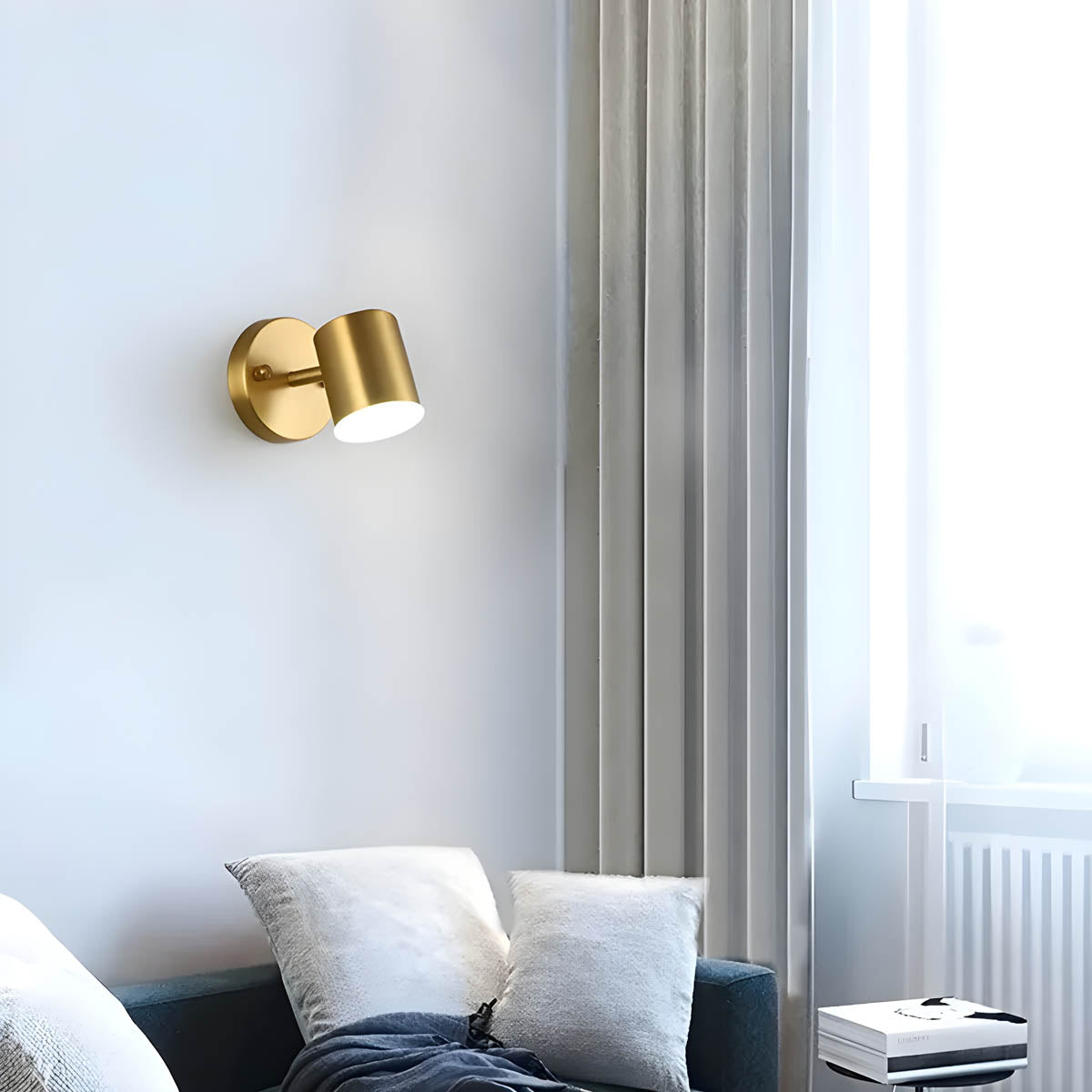 Scandinavian LED Wall Light in Copper – Modern Design with Warm Glow