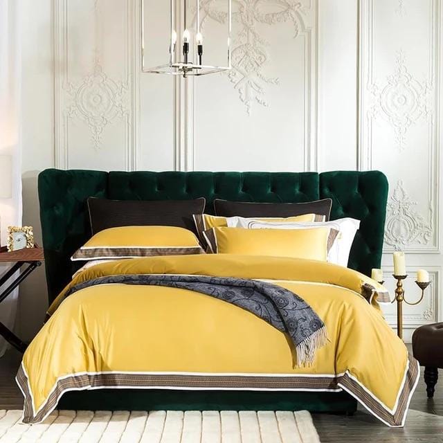 Luxurious Bed Linen Set Made from Egyptian Cotton – Soft and Durable Duvets for Ultimate Sleep Comfort