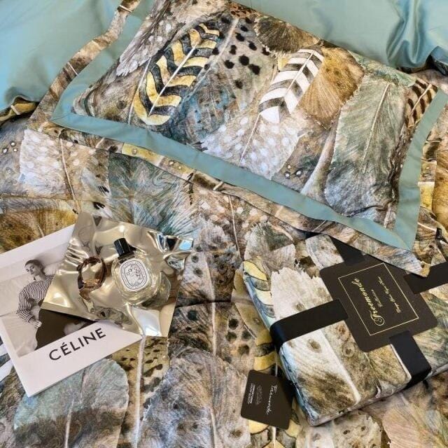 Luxurious Bedding Set with Feather Design – Soft Cotton and Elegant Print for Stylish Bedrooms