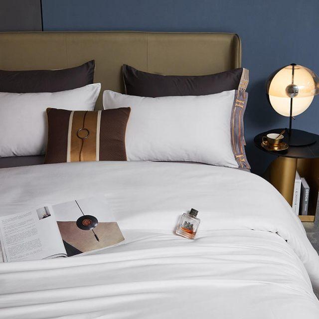 Luxurious White Bed Linen Made from Egyptian Cotton for Ultimate Sleep Comfort