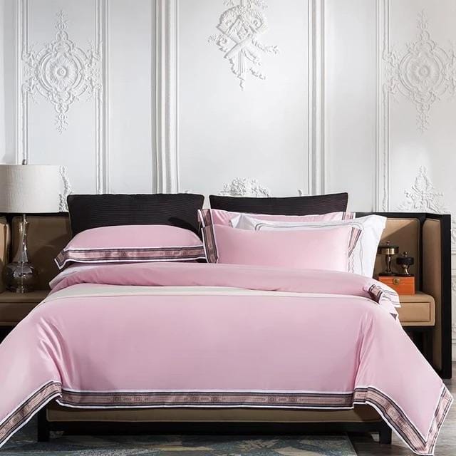 Luxurious Bed Linen Set Made from Egyptian Cotton – Soft and Durable Duvets for Ultimate Sleep Comfort