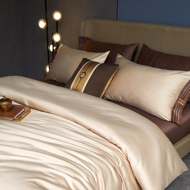 Luxurious Bedding Set Made from 100% Egyptian Cotton – Soft, Breathable Design for Ultimate Sleep Comfort