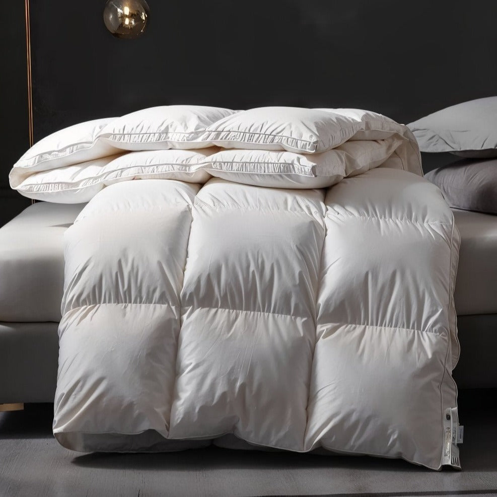 Luxurious Goose Down Duvet Set – Soft, Warm, and Breathable Down Comforter for Ultimate Sleep Comfort