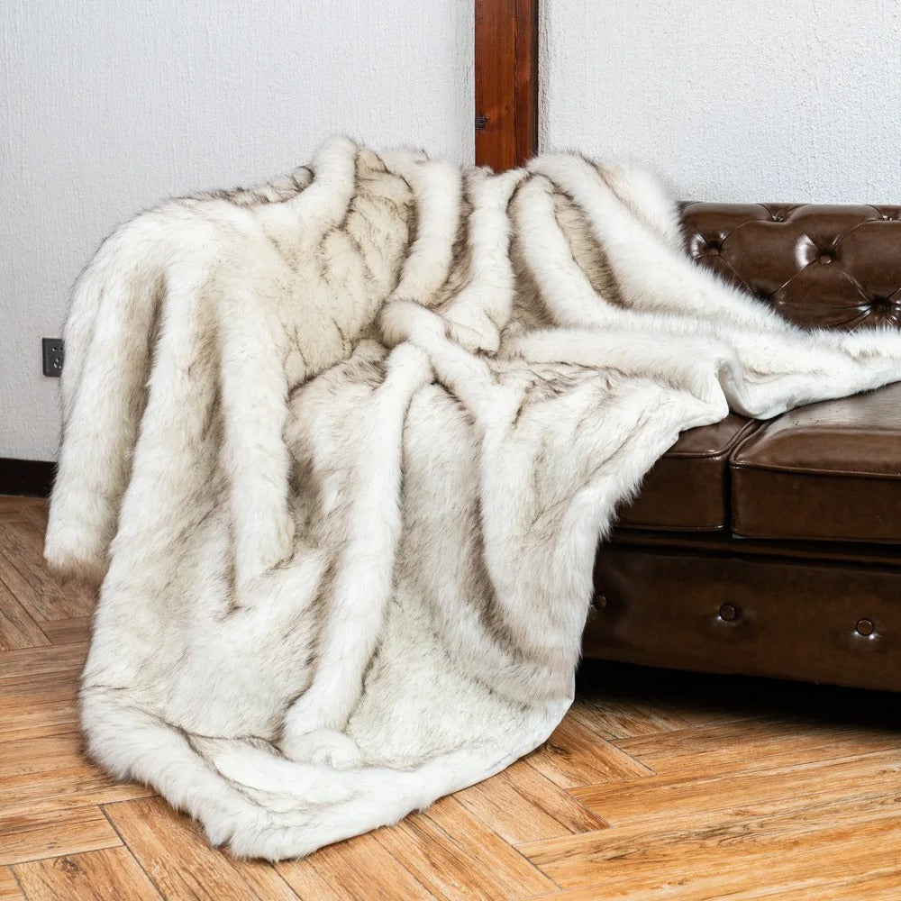 Luxurious Faux Fur Blanket – Ultimate Comfort and Elegance for Your Home, Soft and Cozy