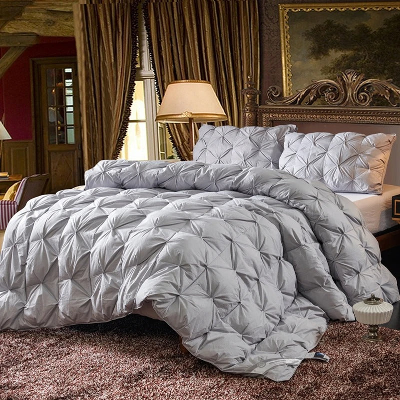 Luxurious Winter Bedding - Cozy Warm Comforter for Cold Nights Made from High-Quality Cotton