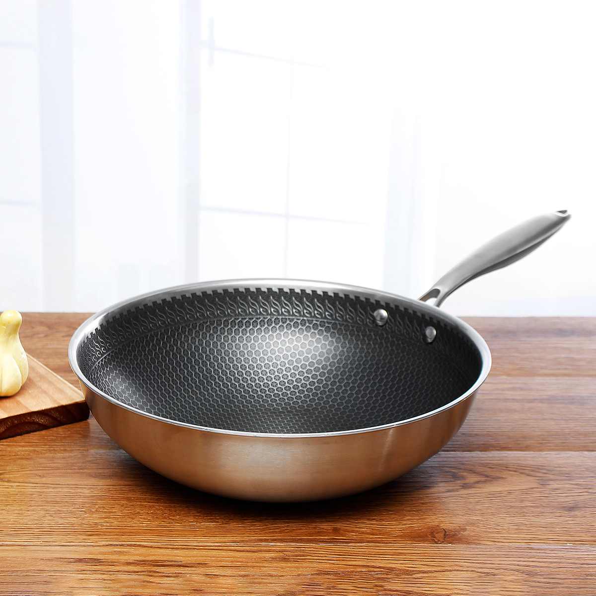 High-Quality Stainless Steel Frying Pan with Non-Stick Pixel Technology – Perfect for Healthy Frying