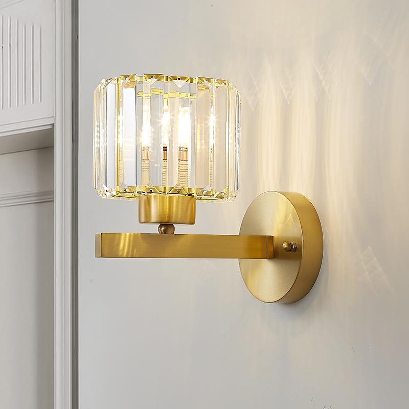Single Bulb Crystal Prism Wall Light