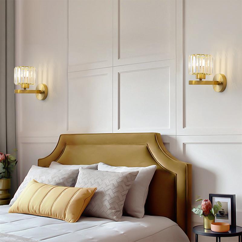 Single Bulb Crystal Prism Wall Light