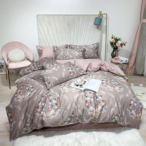 Luxurious Premium Bedding Set with Feather Design Made of Cotton – Soft and Breathable Bedding for Ultimate Sleep Comfort